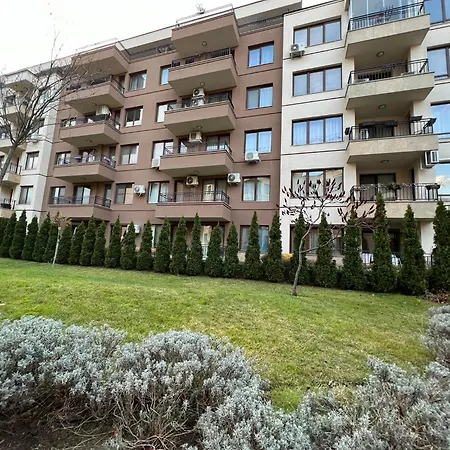 Boston Cozy Elegant Family W Parking Near Nsa Apartament Sofia