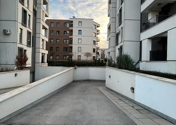 Boston Cozy Elegant Family W Parking Near Nsa